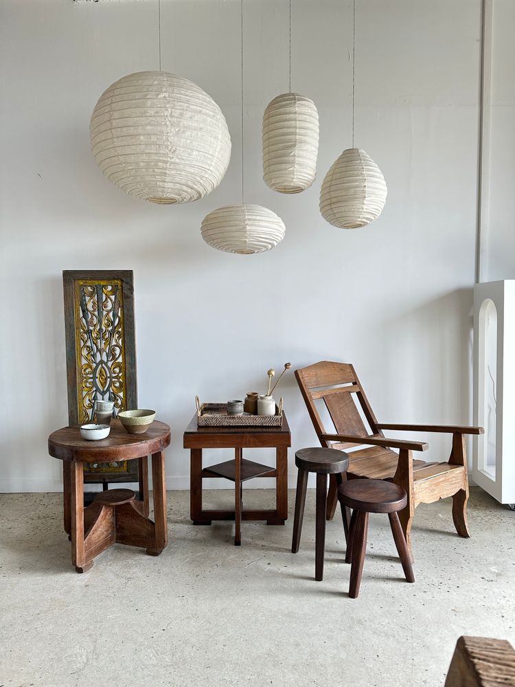 Hanging lights - Small Japanese-style natural rattan and linen pendant light in the shape of a drop H40 D35 - OFFICE OBJETS