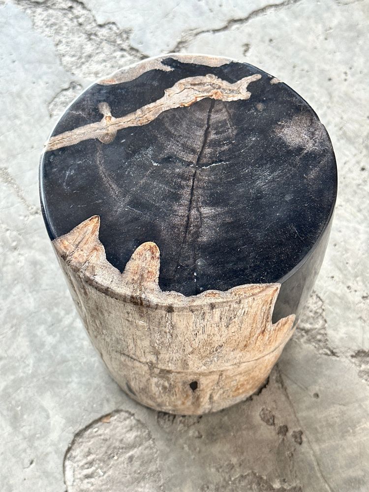 Other tables - Small black petrified wood side table with white line H:28cm D:19cm - OFFICE OBJETS