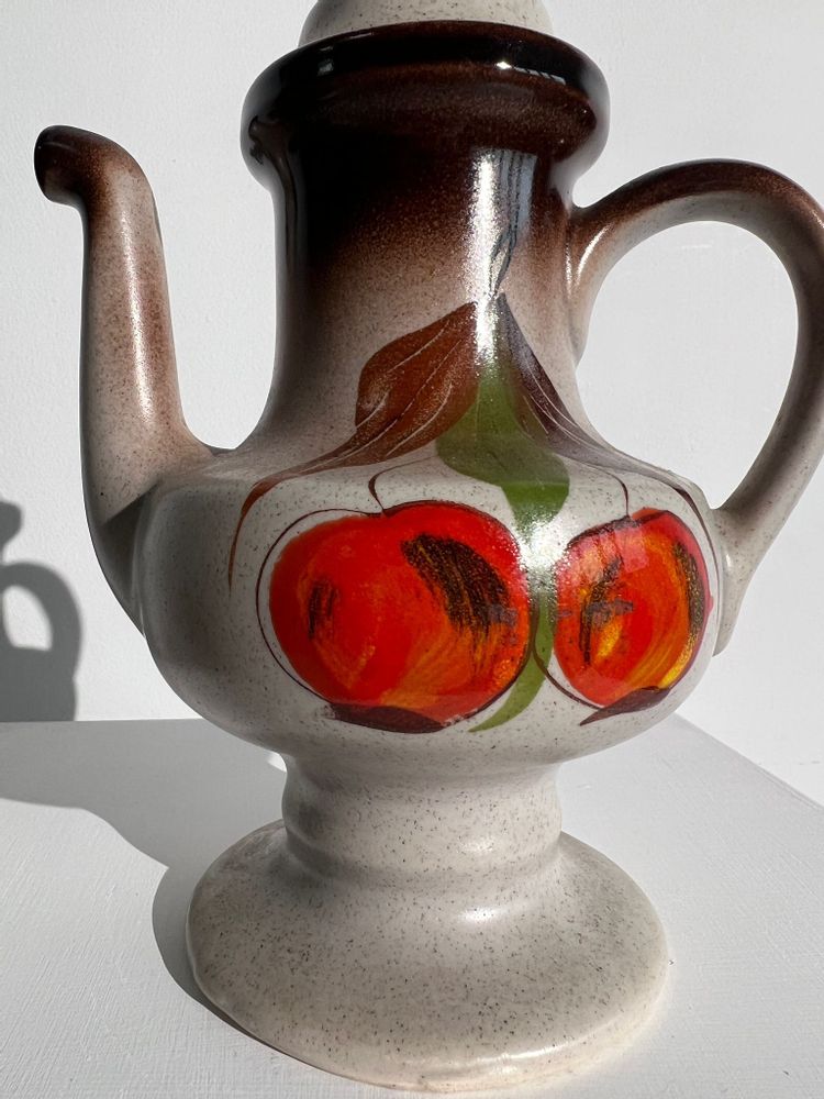 Tea and coffee accessories - Small vintage stoneware teapot with flower and fruit patterns - OFFICE OBJETS