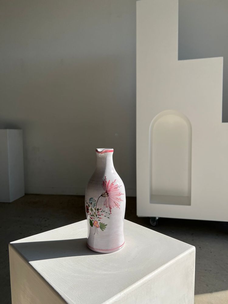 Carafes - Small pink jug with hand-painted floral bouquet pattern D ST Felix 17 Medis H:22cm - OFFICE OBJETS