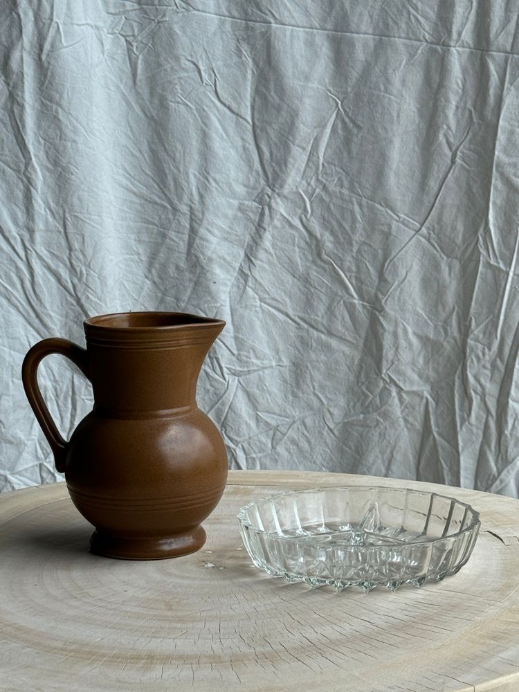 Carafes - Pichet en grès panse boule marron - OFFICE OBJETS