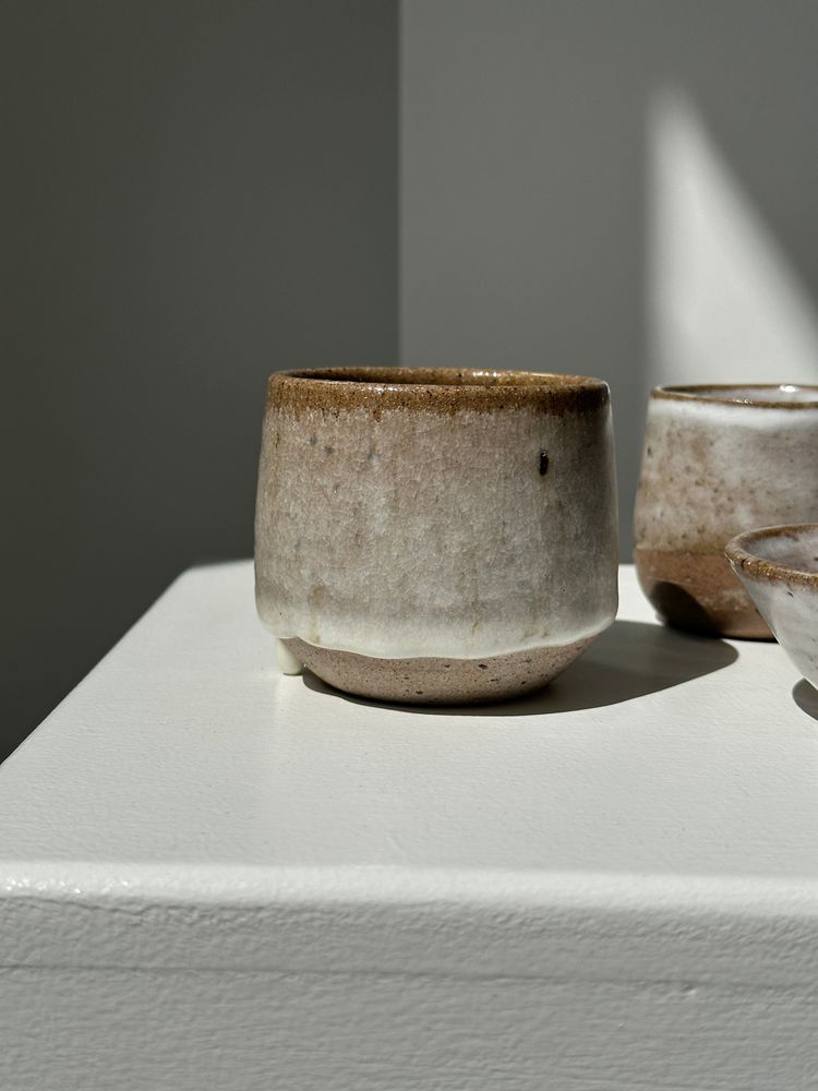 Ceramic - Meeting of three ceramic pieces: iced cup, small cup and small cup - OFFICE OBJETS