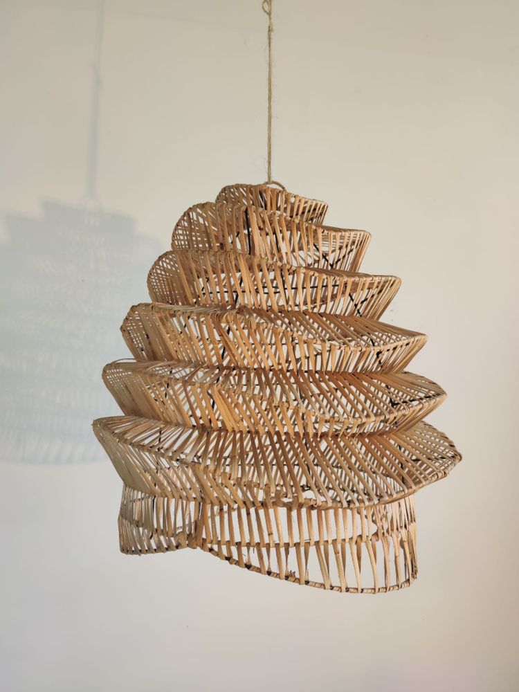 Hanging lights - Suspension in woven rattan in the shape of a natural accordion - OFFICE OBJETS