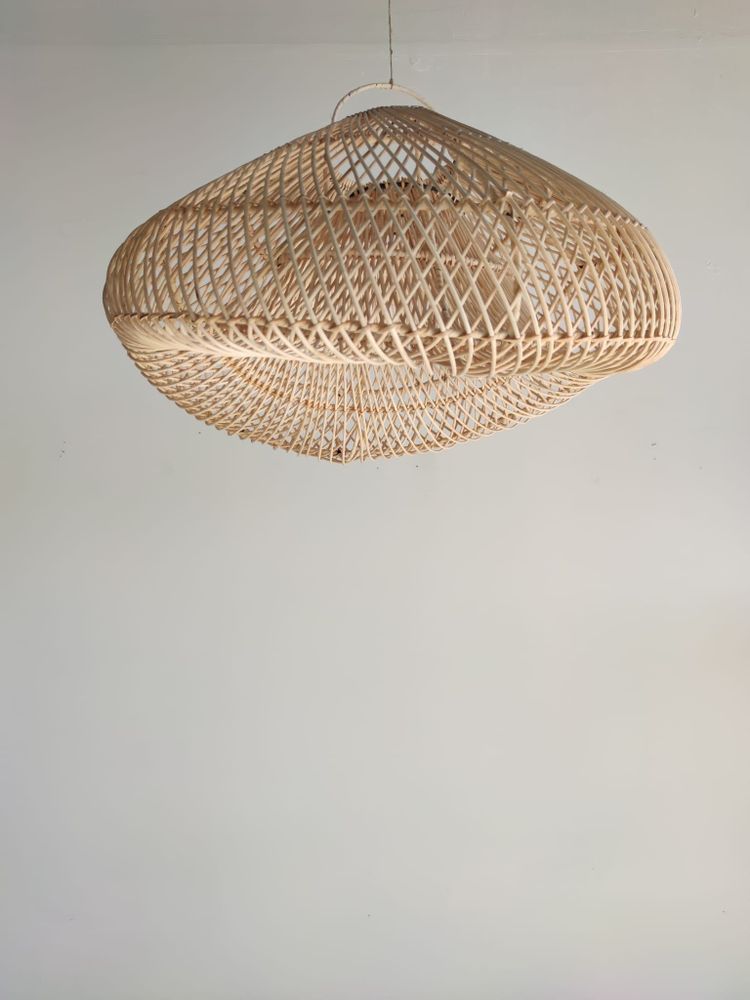 Hanging lights - Suspension or rattan lampshade in the shape of a cloud or flattened bubble D: 60 - OFFICE OBJETS