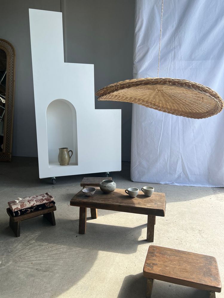 Suspensions - Suspension ou abat-jour en rotin en forme de plateau circulaire ondulant tressé D:80 - OFFICE OBJETS