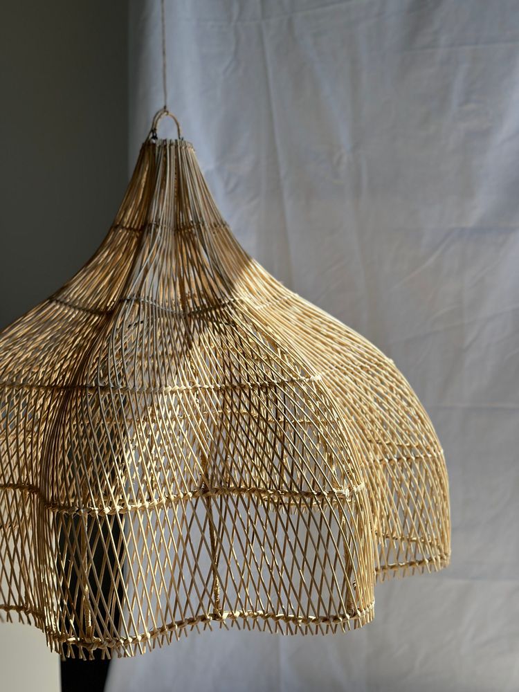 Suspensions - Suspension, luminaire en rotin en forme de fleur, tulipe, corolle H:80cm D80cm - OFFICE OBJETS