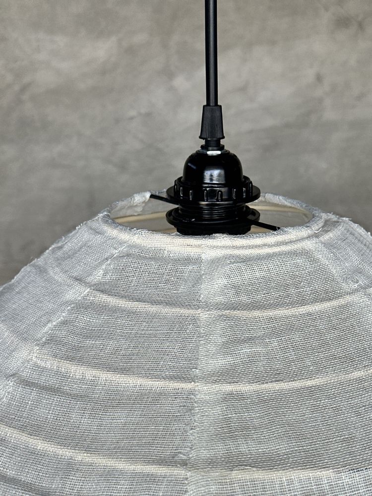 Suspensions - Très grande suspension en rotin et lin naturel japonisante en forme de goutte H65 D70 - OFFICE OBJETS