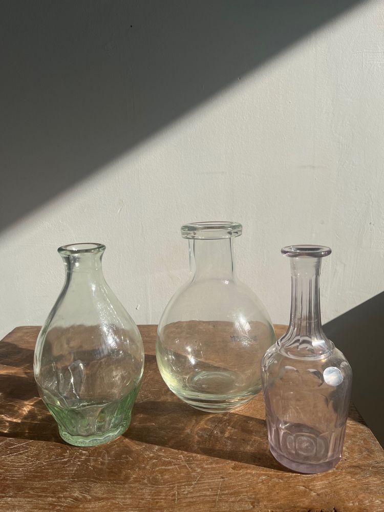 Vases - Vase boule en verre à col arrondi - OFFICE OBJETS