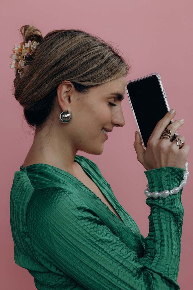 Cadeaux - SANGLE DE TÉLÉPHONE Courte Perle - FOLIE À TROIS