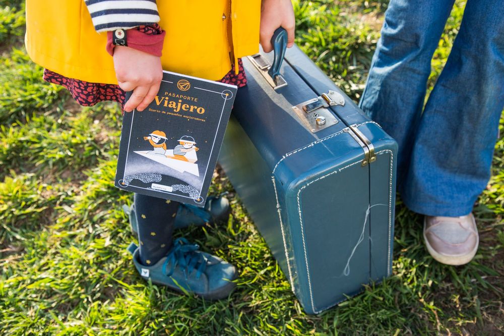 Toys - Travel Passport - Children's Travel Journal/Diary - MORA-PLAY