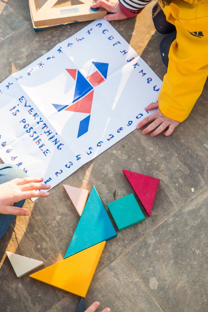Toys - Tangram Earth - Kids Toy - MORA-PLAY