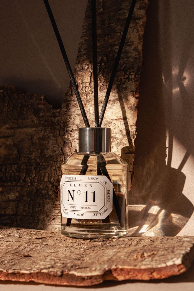 Diffuseurs de parfums - Diffuseur 100ml N°11 - Encens Patchouli - LUMEN • MAISON DE PARFUMS D'INTÉRIEUR