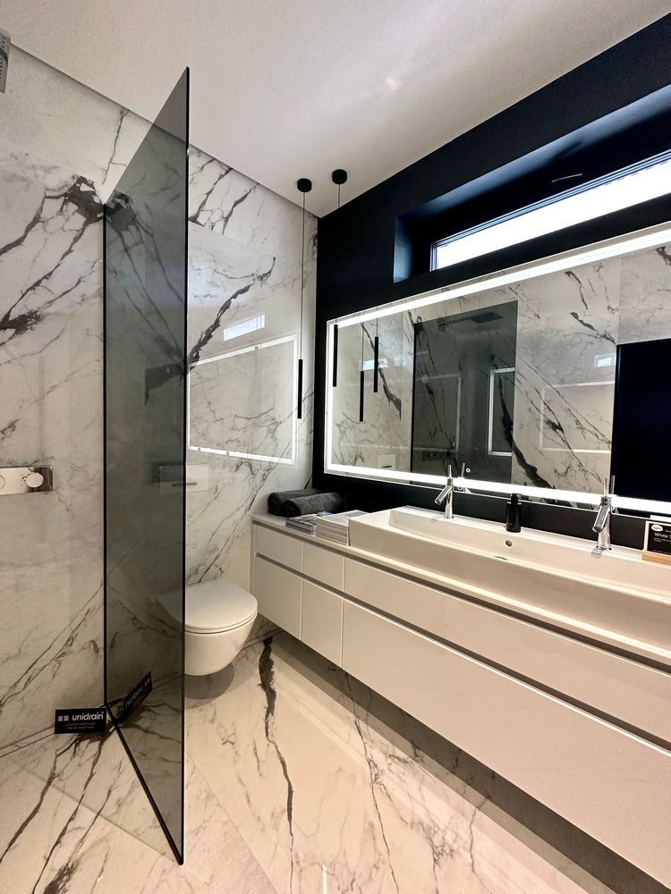 Miroirs pour salle de bain - Miroir LED, 4 bandes lumineuses (120 x 70 cm) - SCANDINAVIAN GLASSFACTORY
