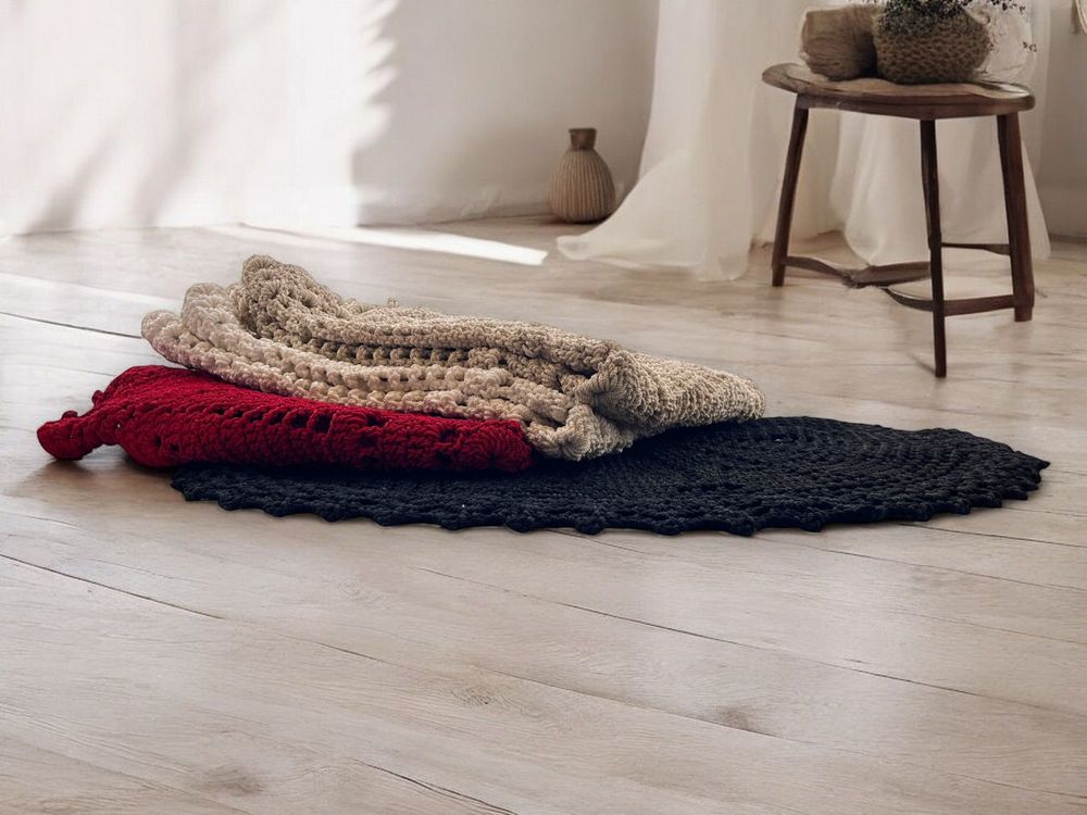 Contemporary carpets - Istanbul Crochet Rug –Handmade Monochrome Rug with Unique Design 110cm - MAISON ZOE