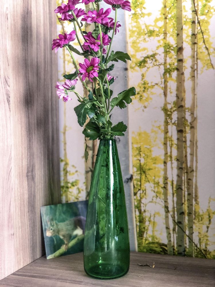 Vases - Vase Thea — Verre recyclé fait main avec une finition élégante et des - MAISON ZOE