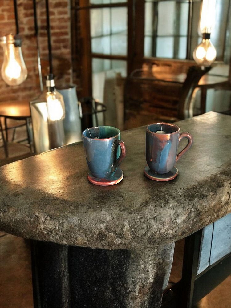 Tasses et mugs - Mugs Digga — Ensemble de 2 tasses en céramique faites à la main - Glaç - MAISON ZOE