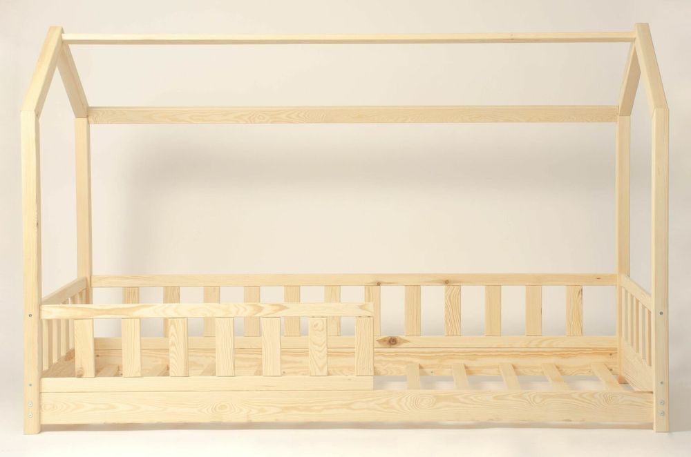 Lits - Lit Montessori House en bois. Lit de maison pour enfants. Style scandi - WELLDONE® DOBRE RZECZY