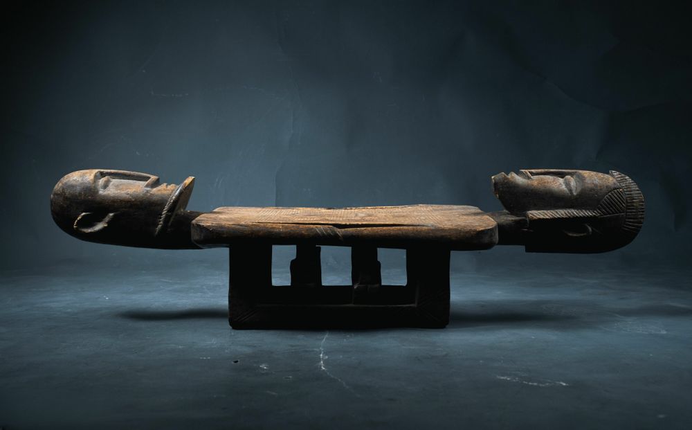 Objets de décoration - Tabouret de mariage Dogon en bois sculpté, Mali - QUINTESSENCE AFRICAINE