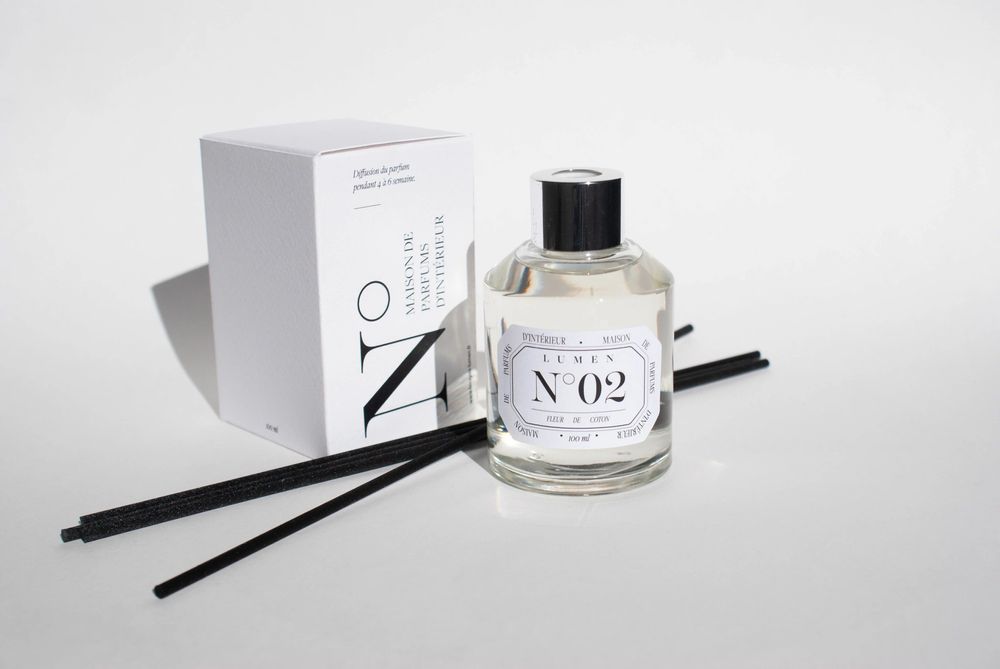 Diffuseurs de parfums - Diffuseur Naturel 100ml N°02 - Fleur de coton - LUMEN • MAISON DE PARFUMS D'INTÉRIEUR
