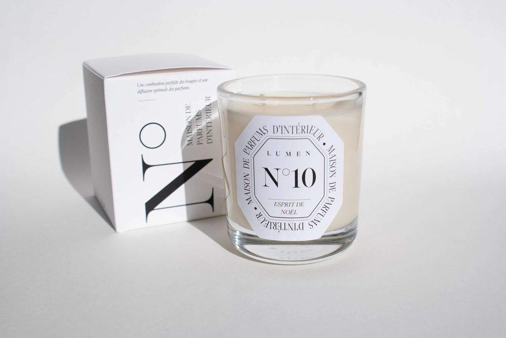 Candles - Natural Scented Candle 180g N°10 - Spirit of Christmas - LUMEN • MAISON DE PARFUMS D'INTÉRIEUR
