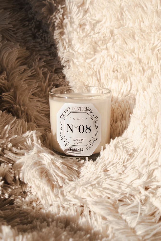 Bougies - Bougie Parfumée Naturelle 180g N°08 - Velours Lacté - LUMEN • MAISON DE PARFUMS D'INTÉRIEUR