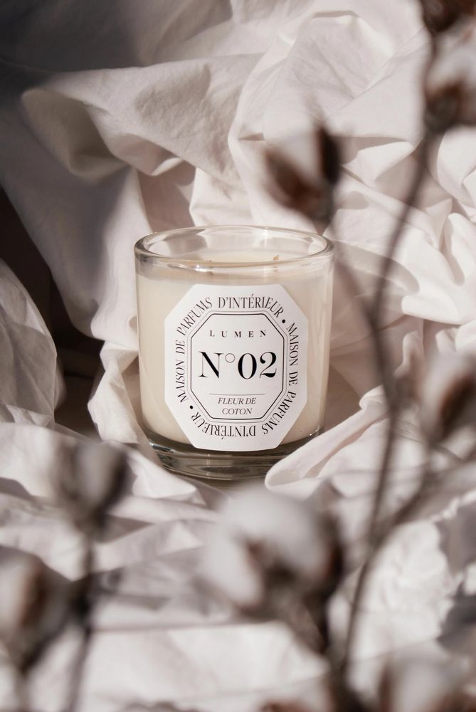 Candles - Natural Scented Candle 180g N°02 - Cotton Flower - LUMEN • MAISON DE PARFUMS D'INTÉRIEUR