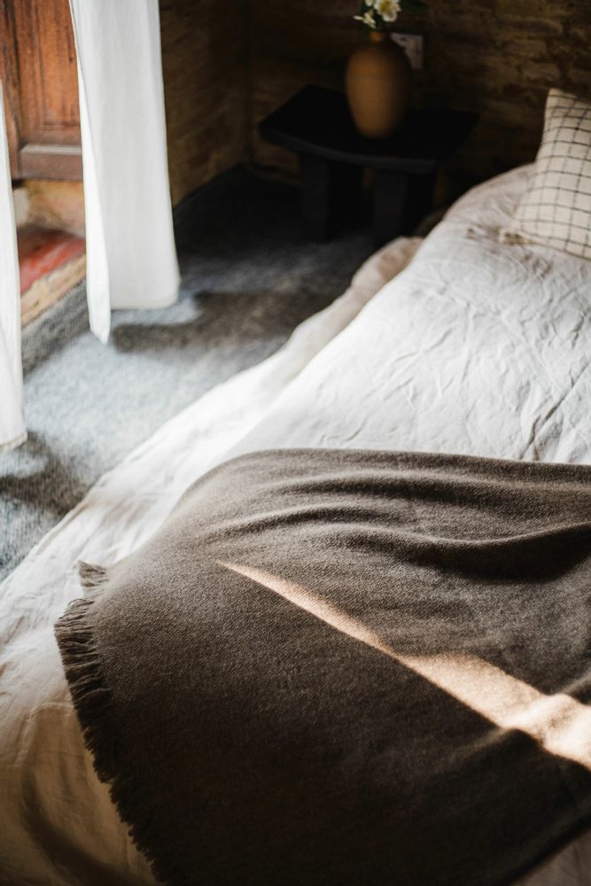 Pièces uniques - À DEUX PAS DE LA VALLÉE DE LHASSA - HIMALAYAN HERMITAGE