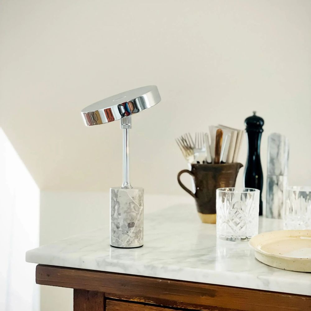 Lampes à poser - Lampe de table LED rechargeable Starlight chrome/marbre gris - DYBERG LARSEN