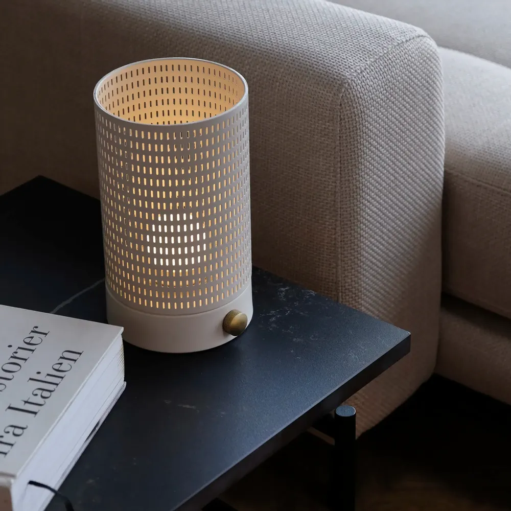 Table lamps - Mesh white/ brass lantern - DYBERG LARSEN