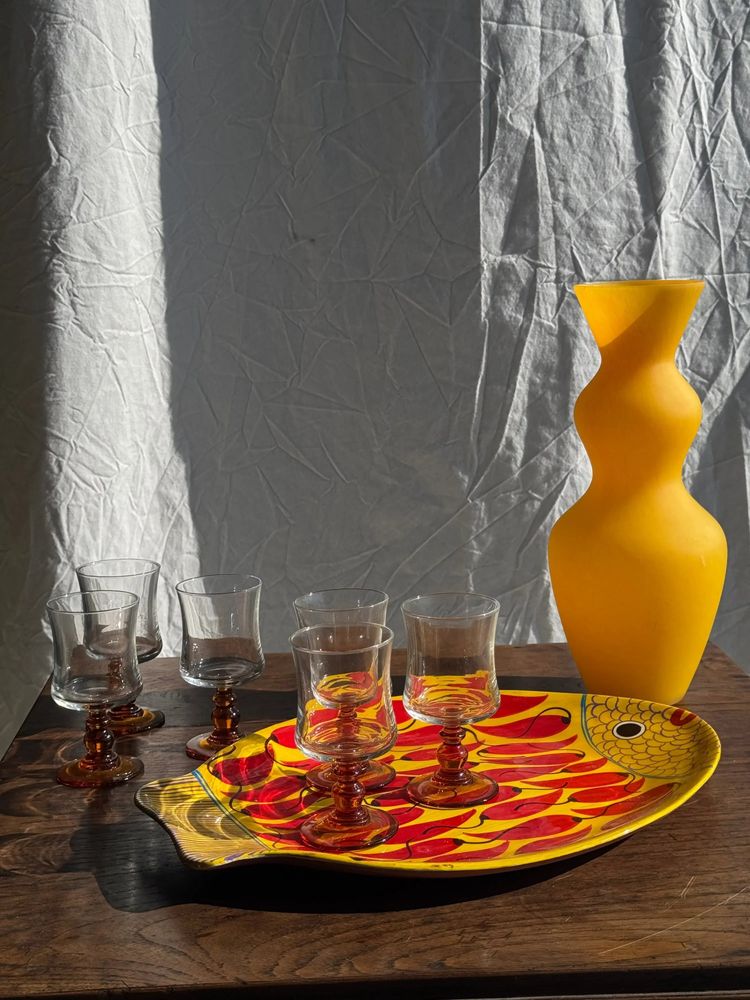 Vases - Vase moderne en verre jaune vintage opalin H:30cm - OFFICE OBJETS