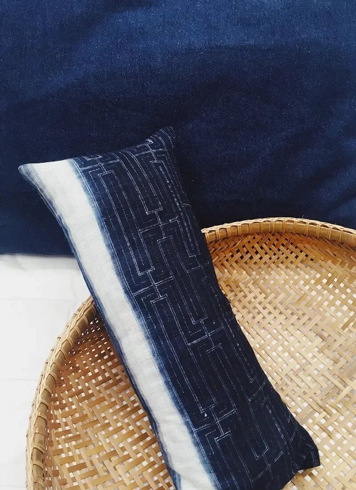 Coussins textile - Coussin batik indigo N°2 - BAAN
