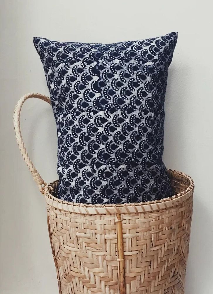Fabric cushions - Coussin batik indigo N°3fren - BAAN