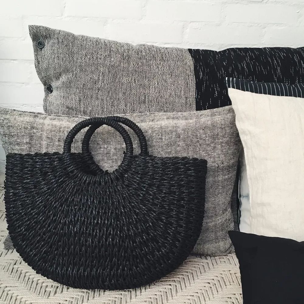 Sacs et cabas - Sac à main en bananier noir - BAAN