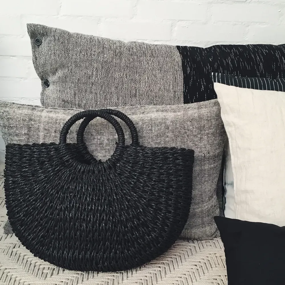 Bags and totes - Sac à main en bananier noirfren - BAAN