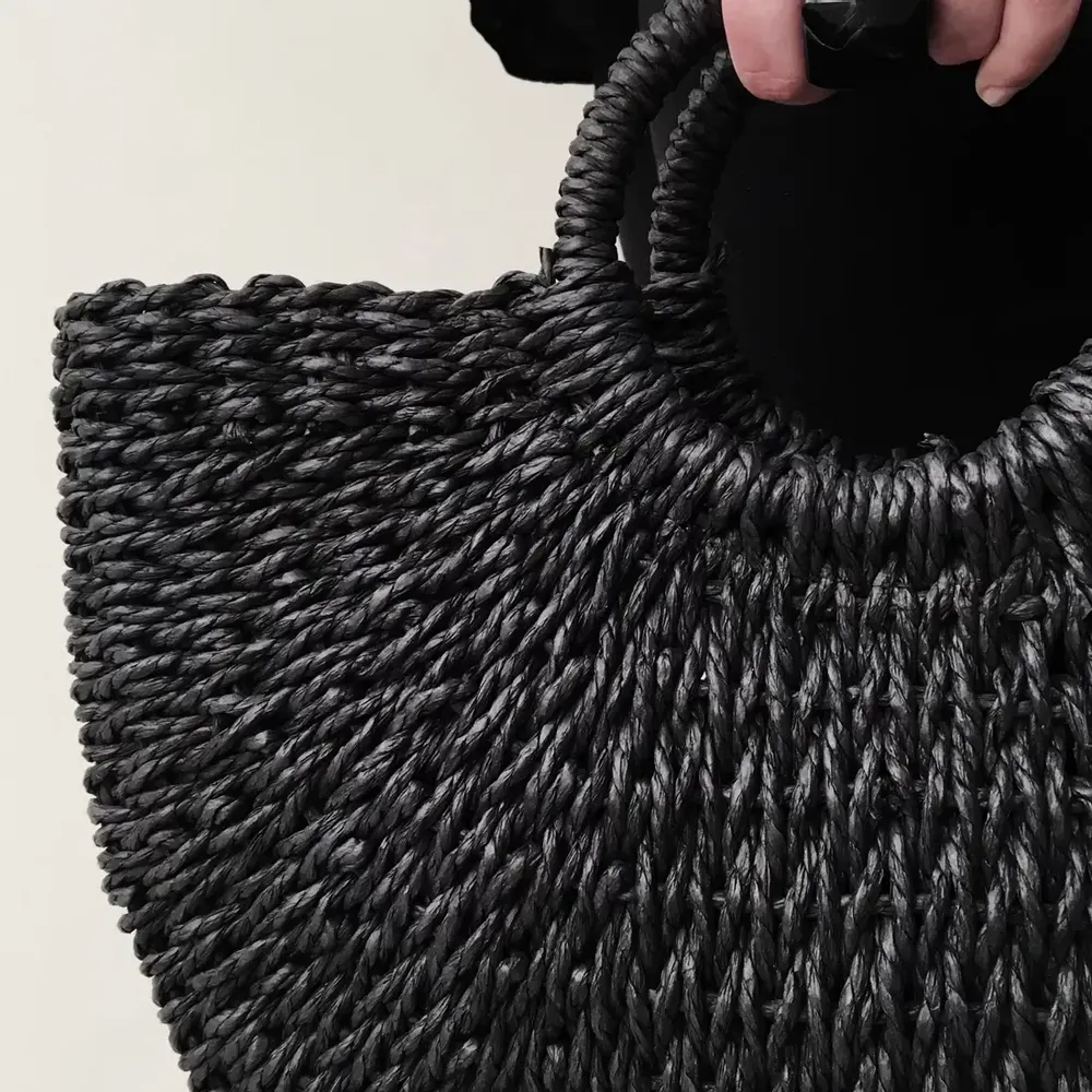 Bags and totes - Sac à main en bananier noirfren - BAAN