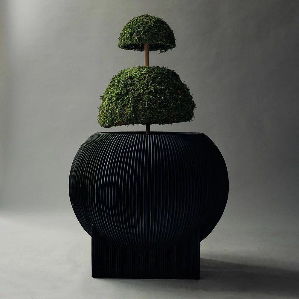 Garden accessories - Oversized Flat Blob Fiberglass Planter 'Black' by Tuleste Factory - TULESTE FACTORY