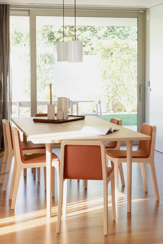 Dining Tables - The Minimalist Modern Cast Table in Oak Wood160cm x 100cm oak - MOR