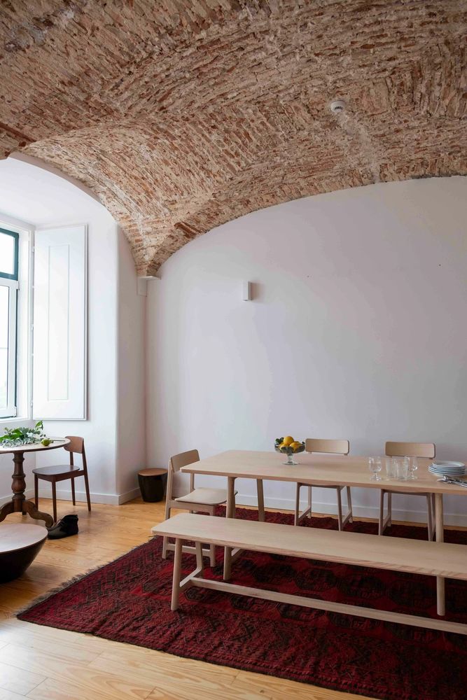 Tables Salle à Manger - Table à cadre minimaliste pour des réunions intemporelles - MOR