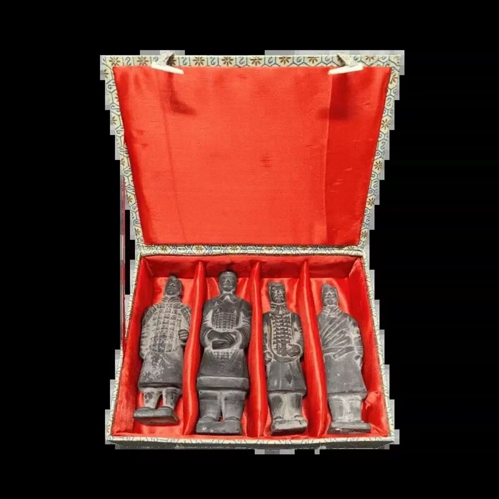Sculptures, statuettes et miniatures - Coffret de 4 statues noires de Guerriers impériaux en terracotta 15cm - ARABESK