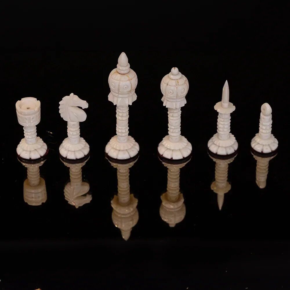 Gifts - Mother of Pearl and Olive Wood Backgammon & Chess Board Set - MAISON ROSHI - LUXURY ENTERTAINMENT CABINETS