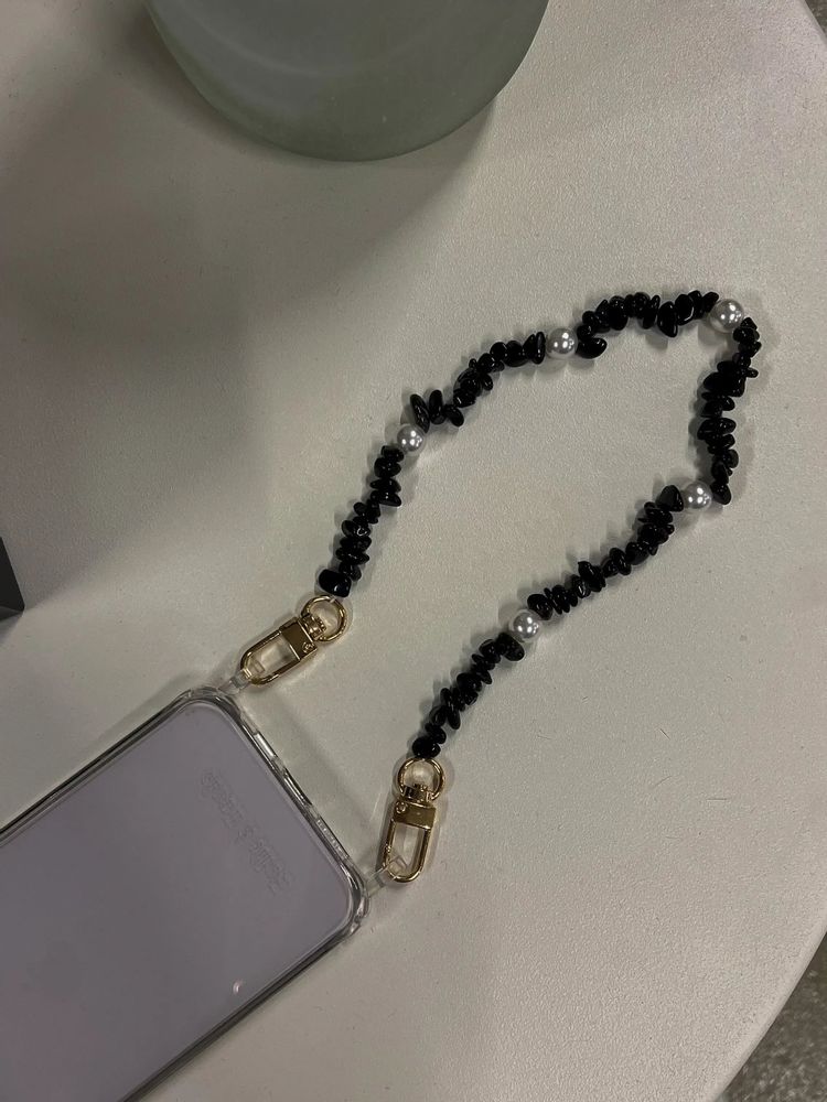 Gifts - Shell Whisper Short PHONE STRAP BLK - FOLIE À TROIS