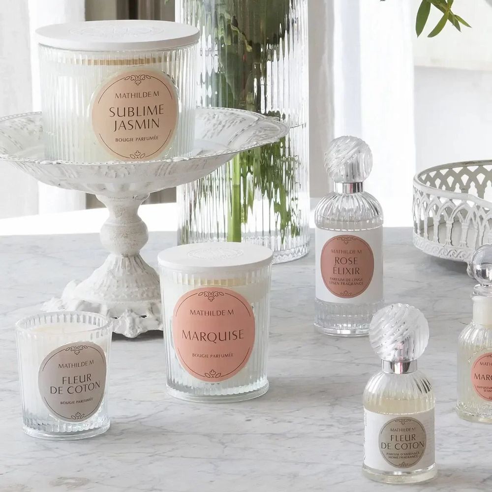 Candles - Les Intemporelles scented candle 145 g - Fruits of the Woods - MATHILDE M.