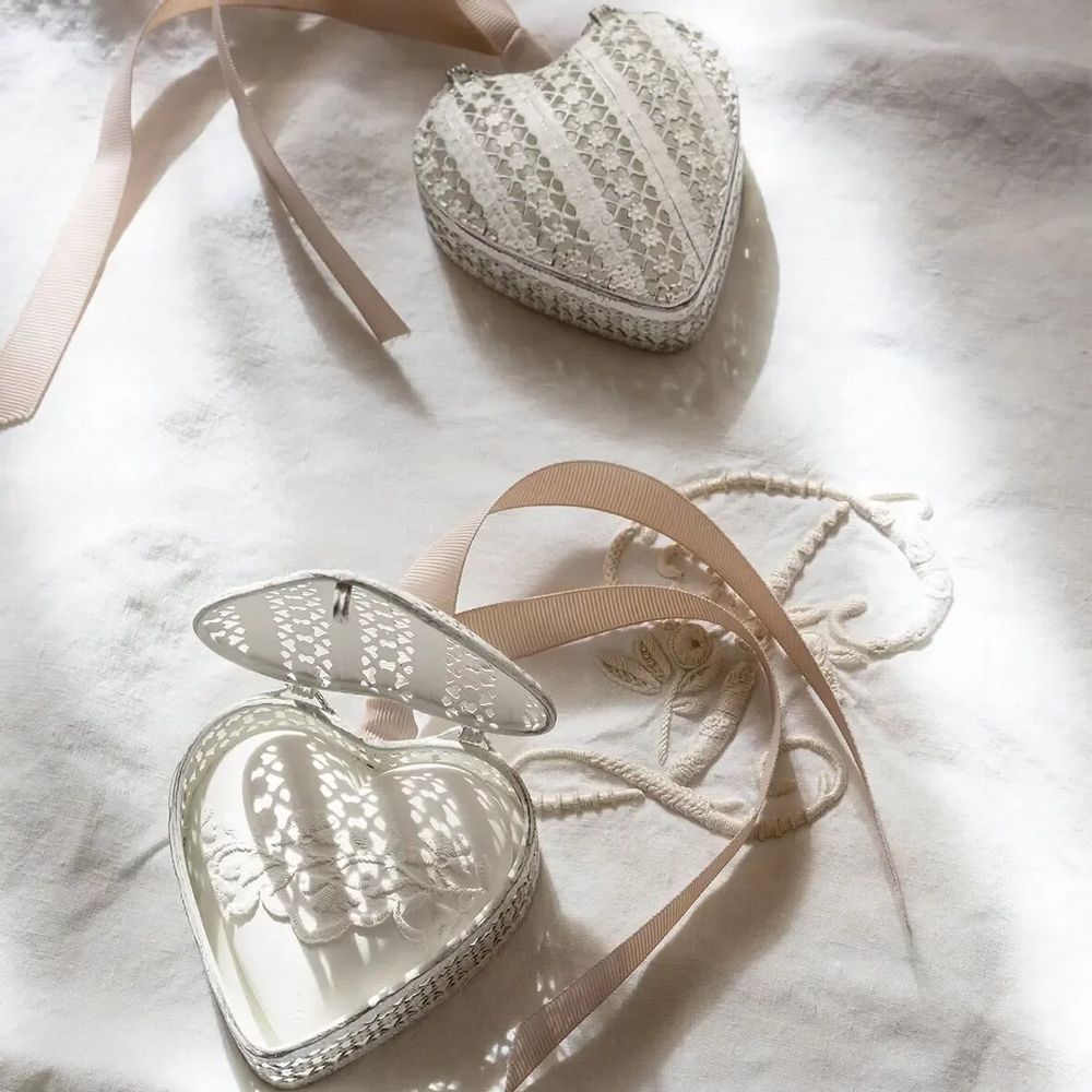 Home fragrances - Openwork metal heart box with scented decoration - Rose Elixir - MATHILDE M.