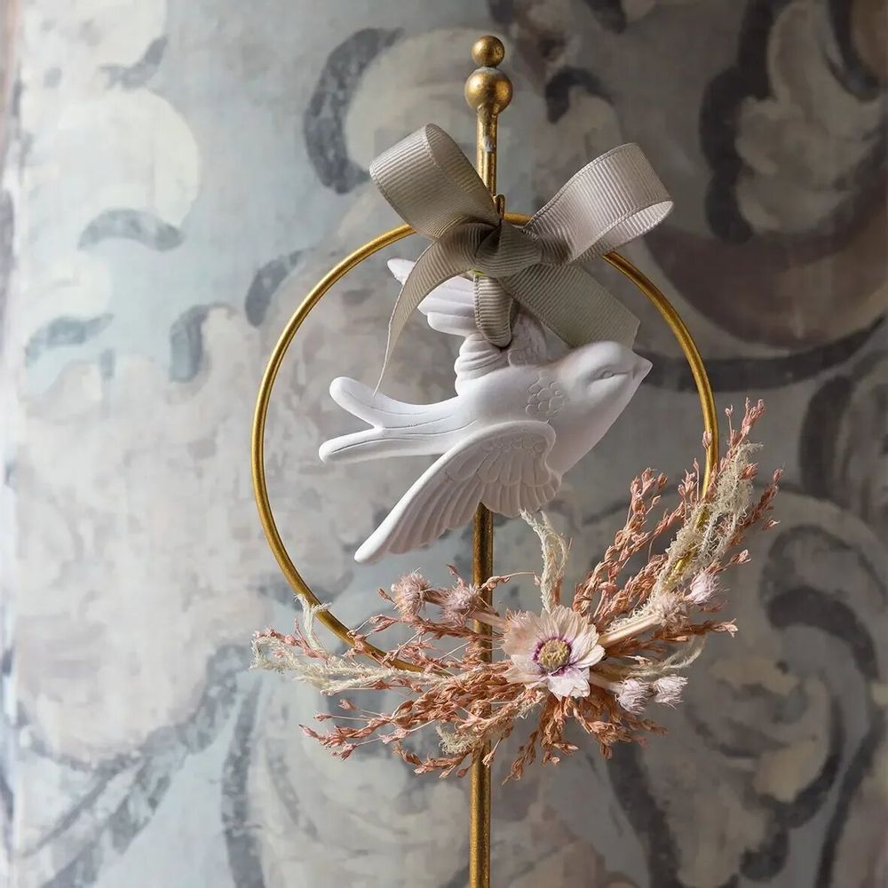Home fragrances - Scented Dove floral crown - Forest Fruits - MATHILDE M.