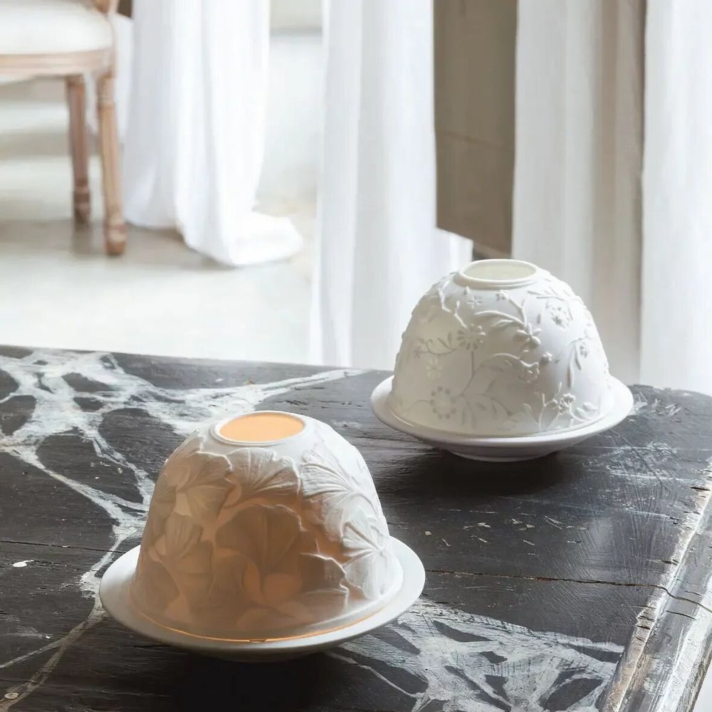 Candlesticks and candle holders - Lithophane Marguerite in white ceramic - MATHILDE M.