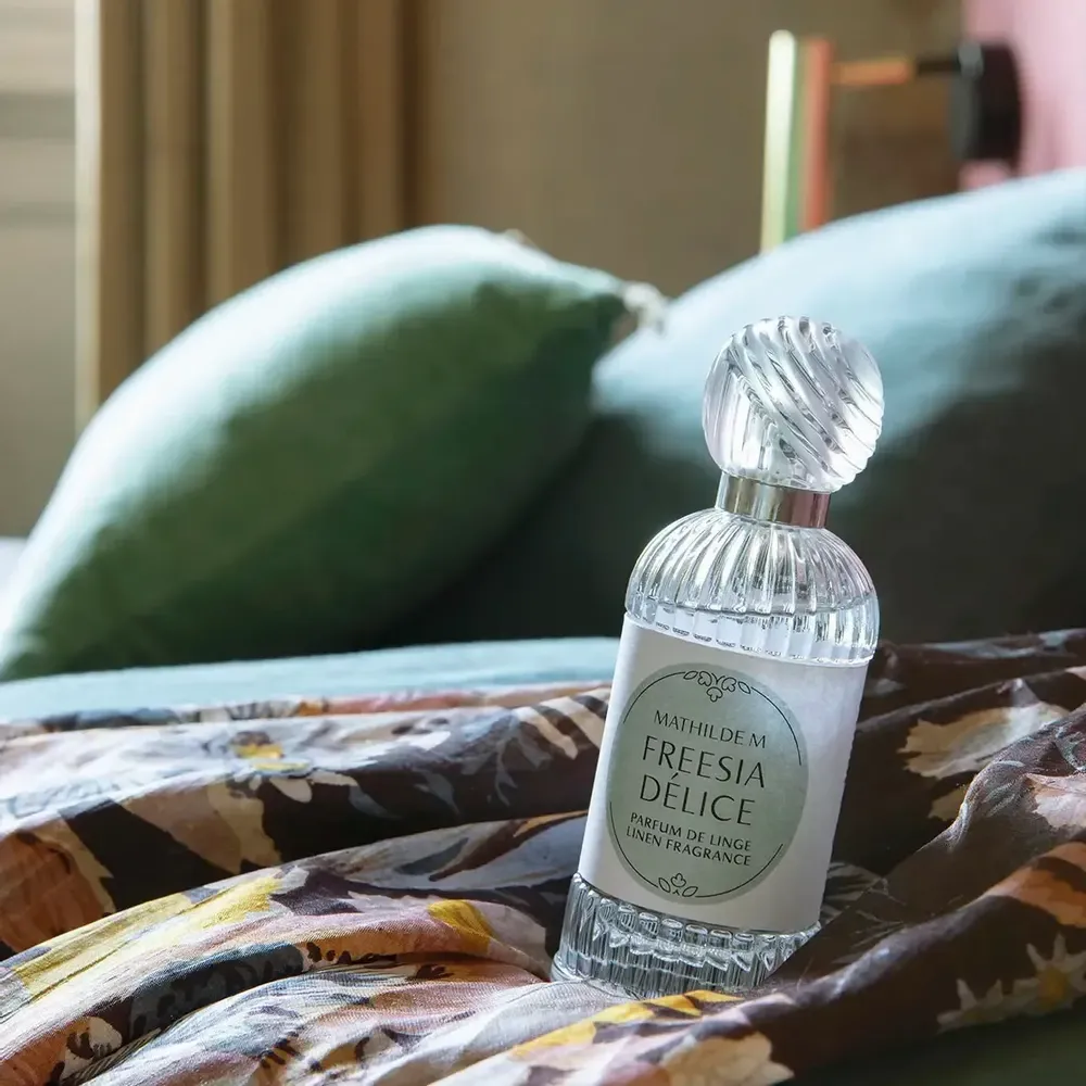 Scent diffusers - Les Intemporelles linen perfume 75 ml - Fruits of the Woods - MATHILDE M.