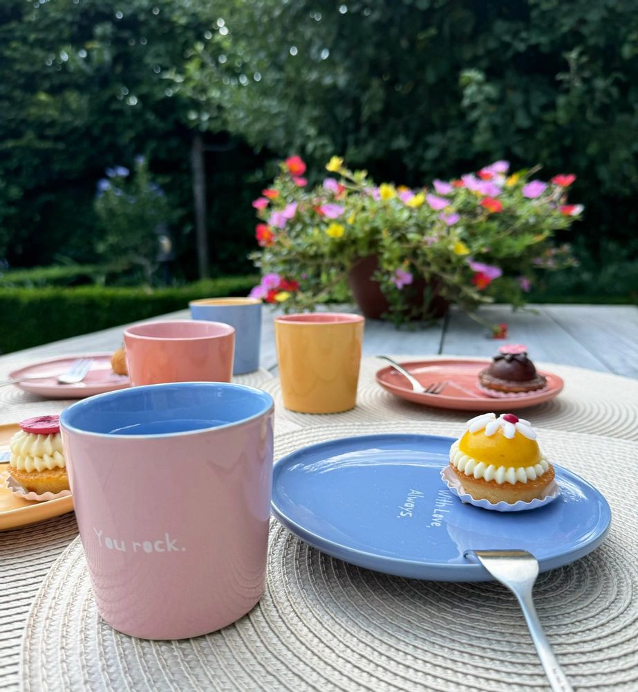 Plats et saladiers - Assiette colorful Ajoutez une touche d'amour et de couleur / set of 4 - AND NOOK