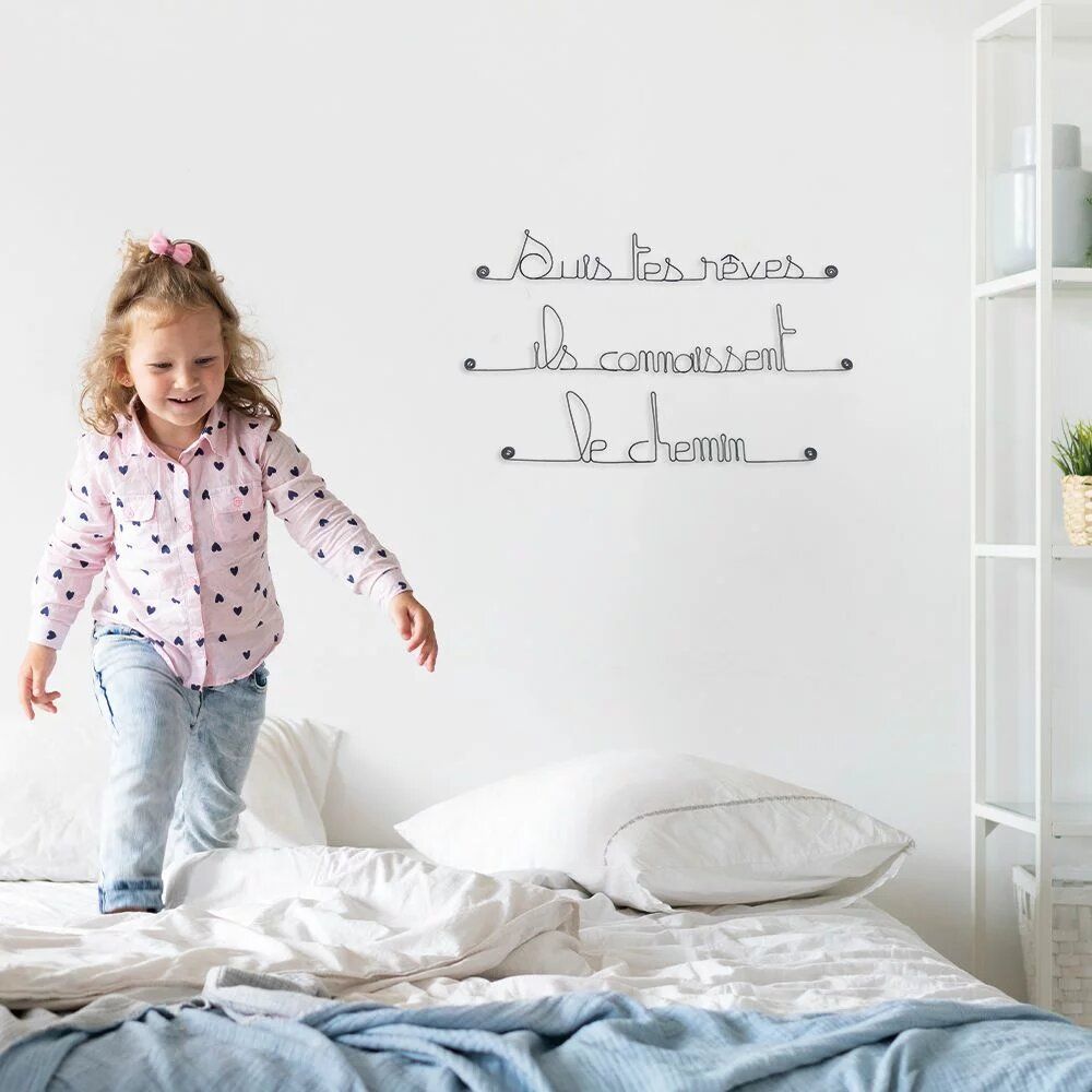 Other wall decoration - Wall Decor " Follow your dreams they know the way " - BIJOUX DE MUR