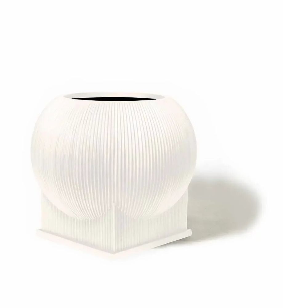 Garden accessories - Oversized Flat Blob Fiberglass Planter 'Black' by Tuleste Factory - TULESTE FACTORY