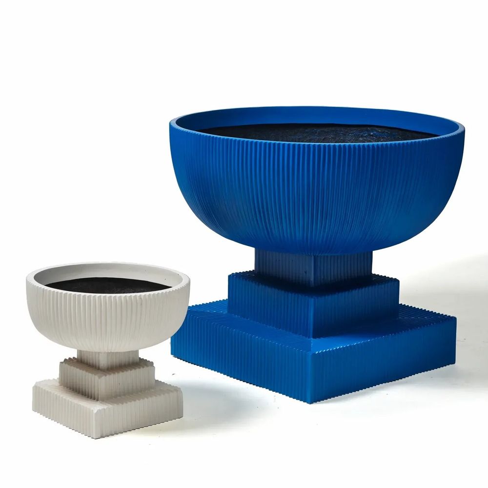 Pots de fleurs - Jardinière moderne surdimensionnée en fibre de verre « bleue » - TULESTE FACTORY